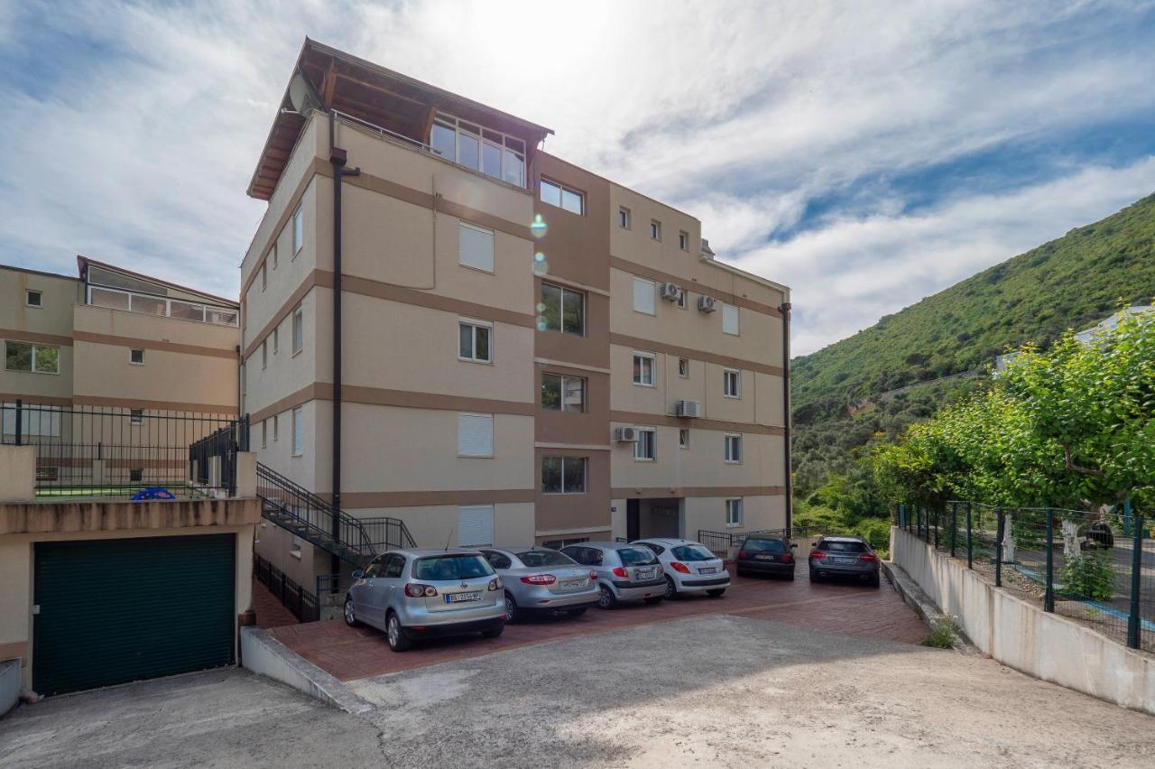Casa Al Mare Petrovac, Montenegro ภายนอก รูปภาพ