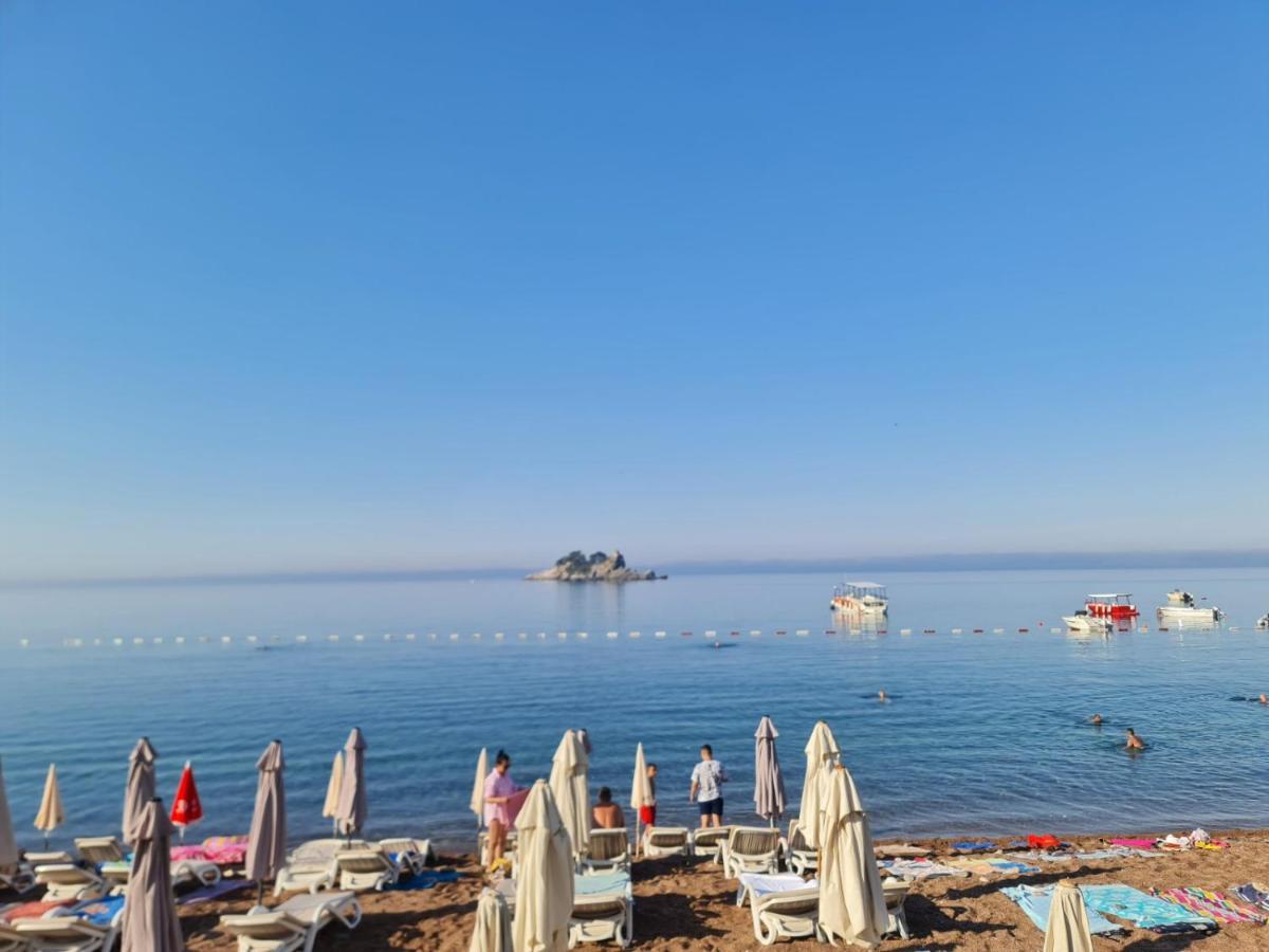 Casa Al Mare Petrovac, Montenegro ภายนอก รูปภาพ